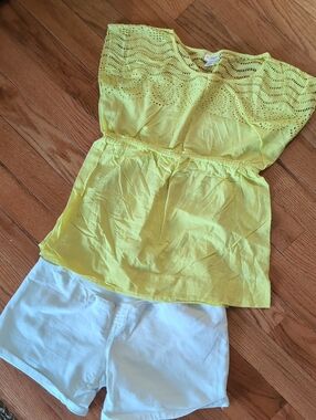 Maternity Bundle Yellow Eyelet Cap-Sleeve Top & White Shorts